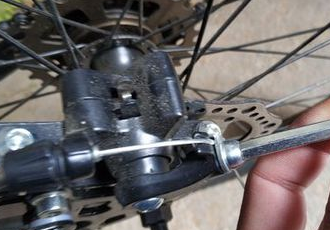 How to remove bike pedals & How to tighten bike brakes - blog - 6
