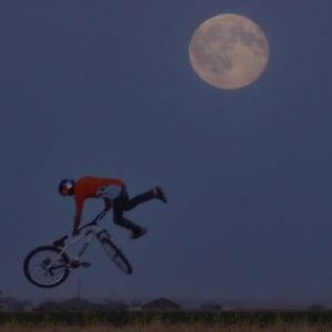Life Cycles—-An exclusive movie for everyone who loves electric bikes Life Cycles—-An exclusive movie for everyone who loves electric bikes