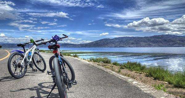 bicicleta elétrica dos homens hotebike