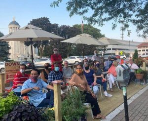 Somerville Officials Dedicate Main Street Restaurant “Parklets”