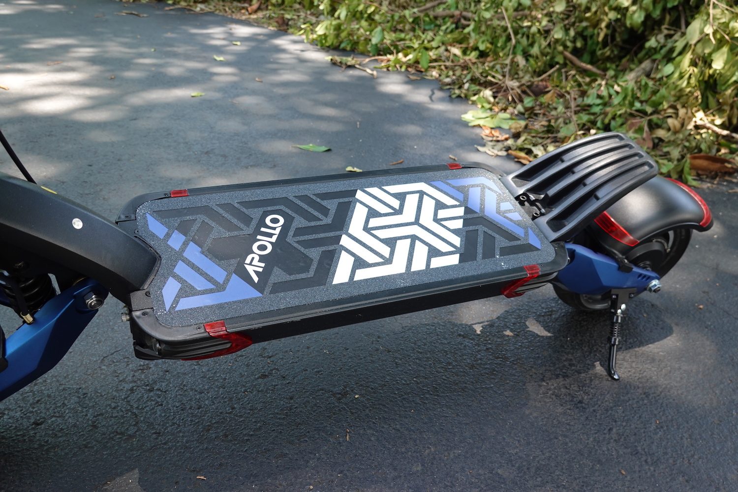 Apollo Pro review: Testing a 2,000W and 38 MPH electric scooter (and loving it!)