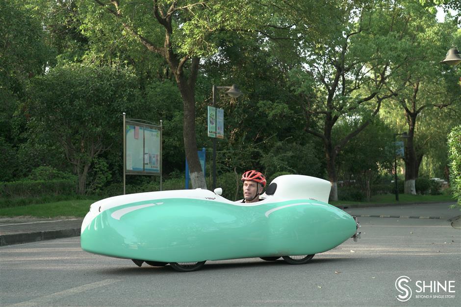 From Shanghai to Stuttgart without a carbon footprint