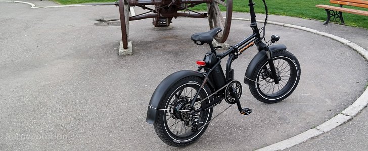 Ridden RadMini 4 Rad Power Bikes Hotebike