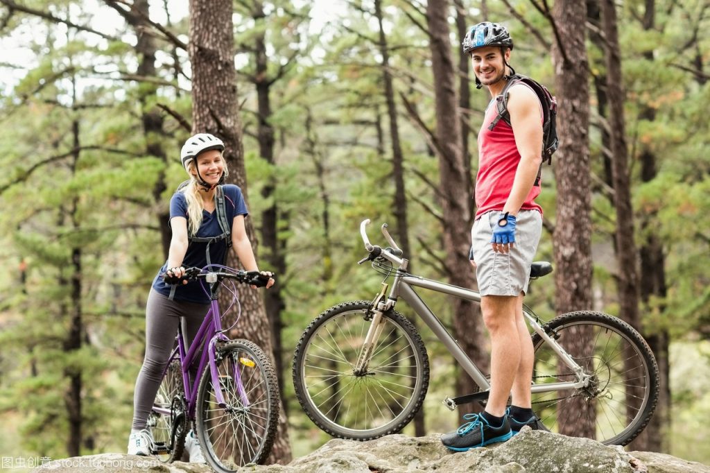 piloto de bicicleta elétrica