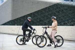 Riding City E-bike – Enjoy More Leisure Time With Him