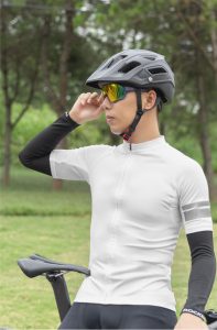 Reasons to Always Wear Cycling Glasses - blog - 2