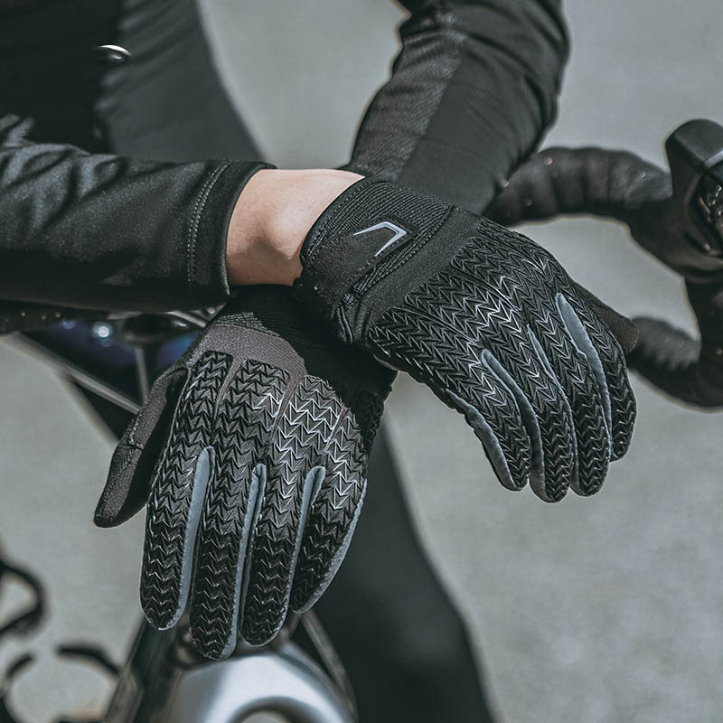 Breathable Shock-Absorbing Cycling Gloves Spiderweb Design