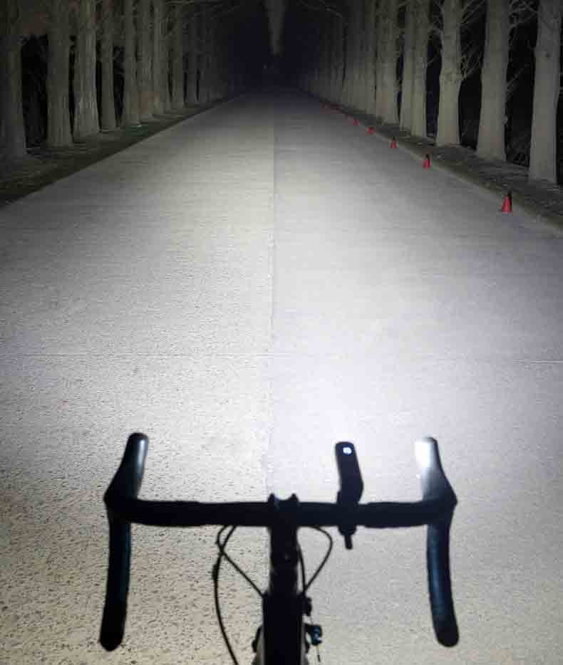 Dobíjacie svetlá na bicykel Super jasné 1000 lúmenov 5 režimov LED cyklistické svetlo