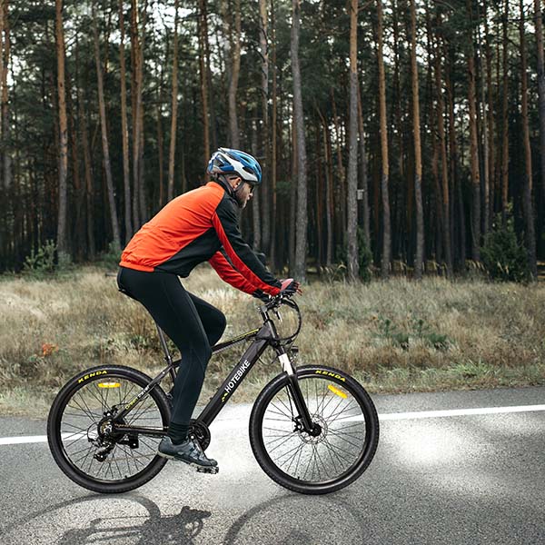 Per què anar en bicicleta és millor que córrer per perdre pes?