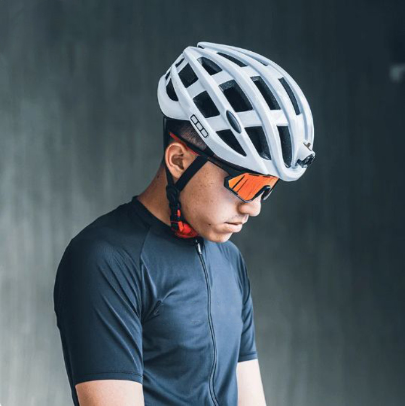 Cycling Helmet Intergrally-molded Bicycle Light Helmet - Cycling Helmet - 8