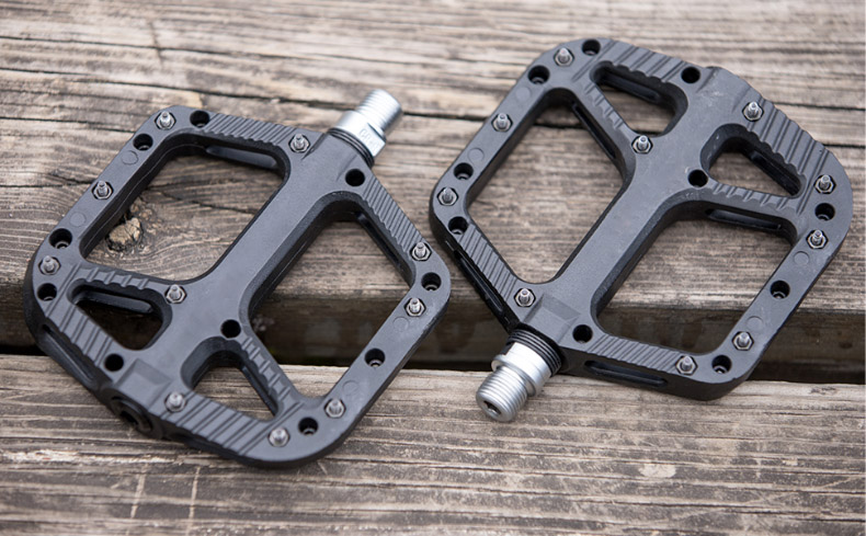 Bike Pedals Nylon Composite Bearing with Wide Flat Platform - Pedal - 1