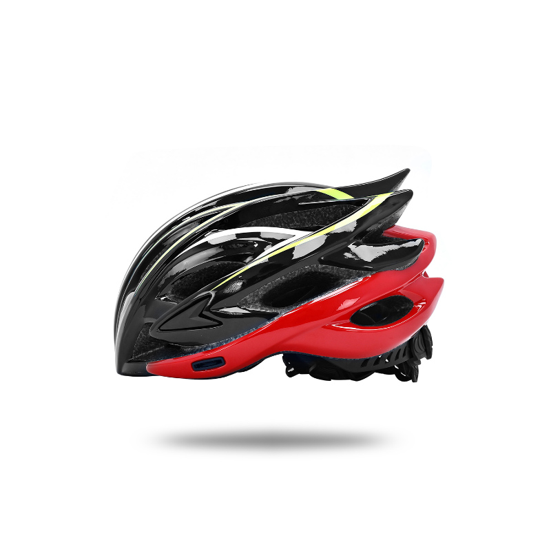 Lightweight Cycling Helmet Breathable Shock Absorbtion